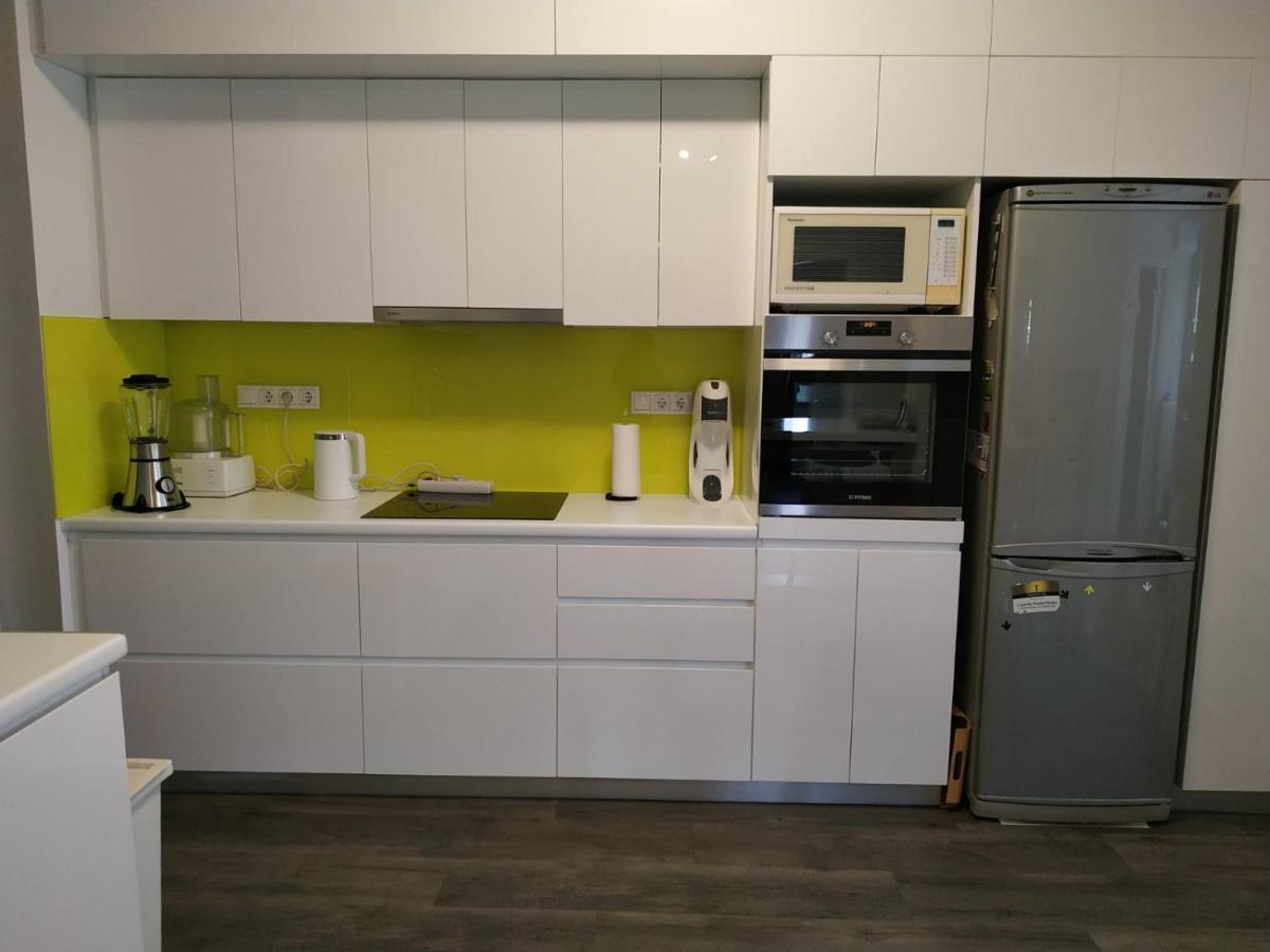 Fully Renovated, Family-Friendly Apartment, Next To A Huge Green Park, In Athens Center Exterior foto